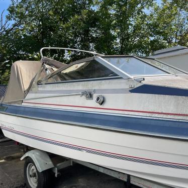 1985 Bayliner 18ft boat