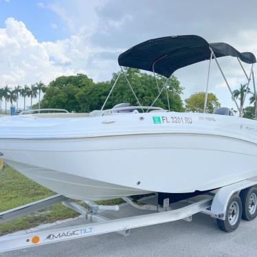 2019 Hurricane sundeck 192