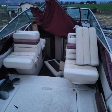 1987 Sea Ray 23ft boat