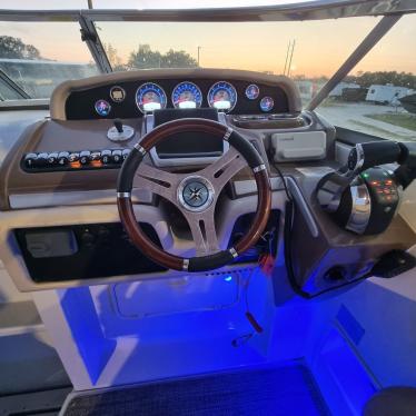 2017 Crownline 350