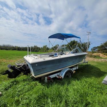 1988 Stingray super sport 18ft boat