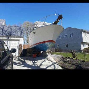 1977 Silverton 32ft boat