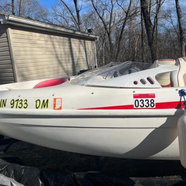 1996 Glastron 16ft boat