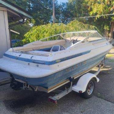 1995 Maxum edct 17ft boat