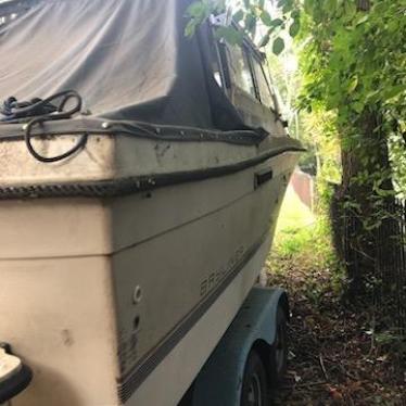 1985 Bayliner 21ft boat