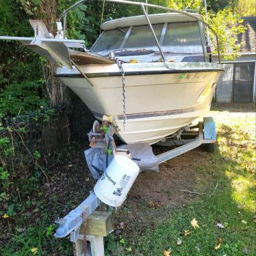 1985 Bayliner 21ft boat