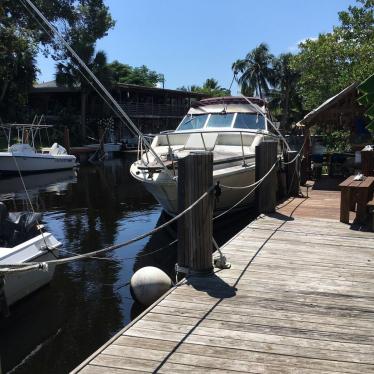 1979 Sea Ray 30ft boat