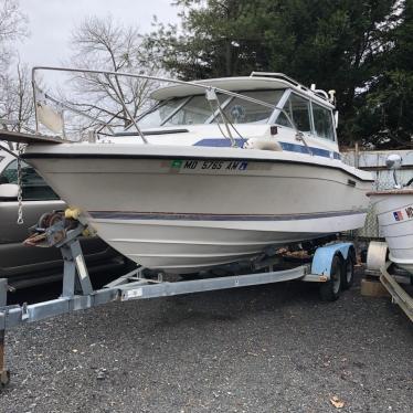 1985 Bayliner 20ft boat