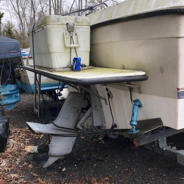 1985 Bayliner 20ft boat