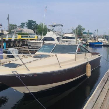 1985 Four Winns 22ft boat