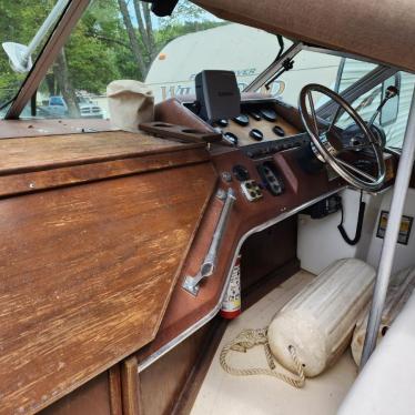 1982 Sea Ray sundancer 24ft boat