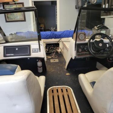 Ebbtide Champione 180 18' Boat Located In Galesburg, IL - Has Trailer ...