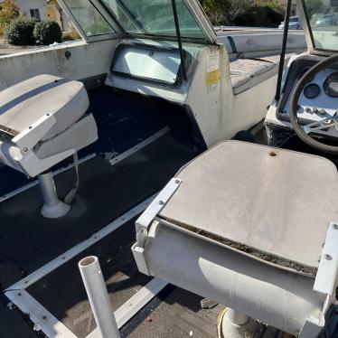 1984 Four Winns 15ft boat