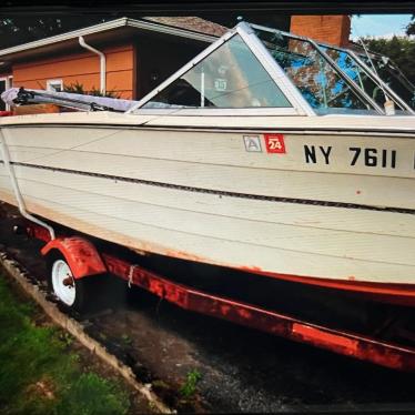 1976 Rinker 18ft boat