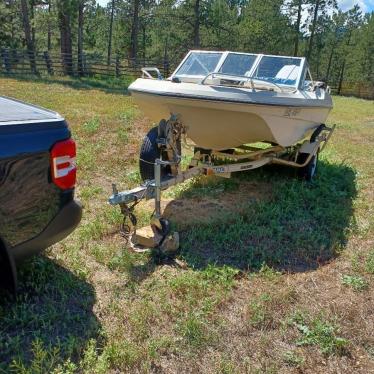 1981 Starcraft hagerman 15ft boat