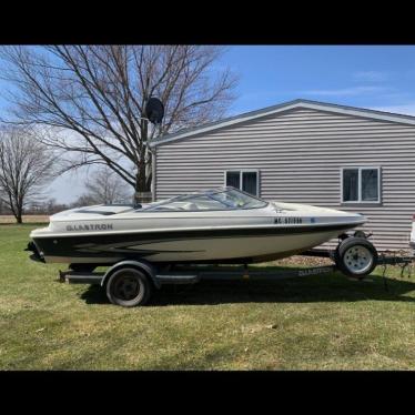 1996 Glastron 18ft boat