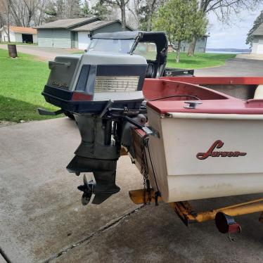 1958 Larson 16ft boat