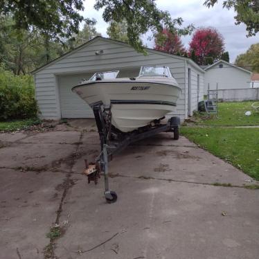 1984 Bayliner 18ft boat