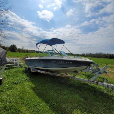 1988 Stingray super sport 18ft boat