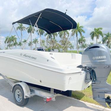 2019 Hurricane sundeck 192