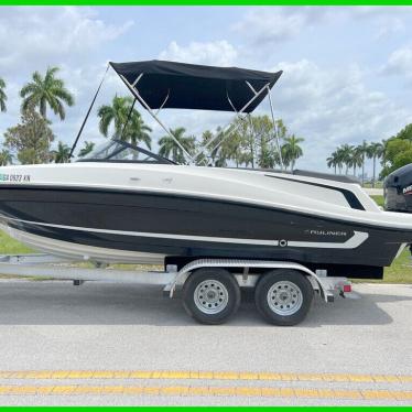 2020 Bayliner vr5