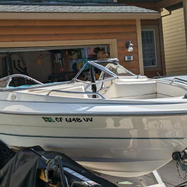 2000 Bayliner capri 19ft boat