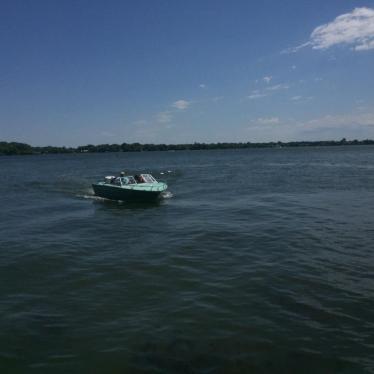 1970 Sea Ray 19ft boat