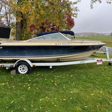 1983 Four Winns 18ft boat