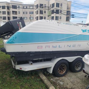 1993 Bayliner 26ft boat