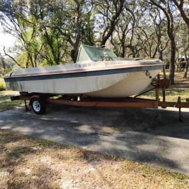 1970 Evinrude 19ft boat