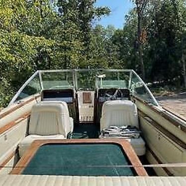 1977 Cobalt bowrider 19ft boat