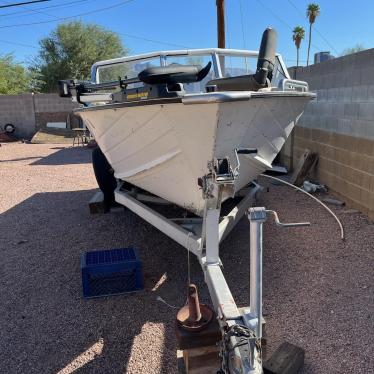 1977 Starcraft 18ft boat