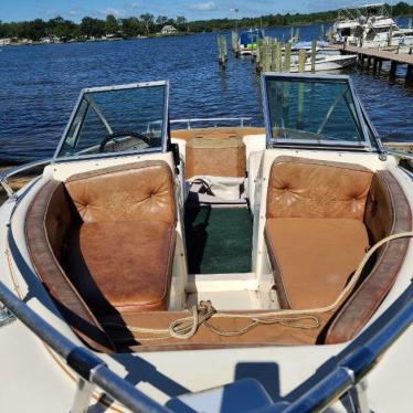 1981 Stingray 19ft boat