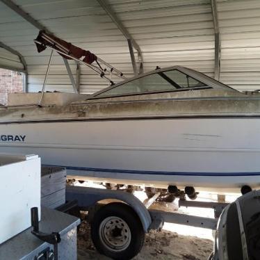 1992 Stingray 21ft boat