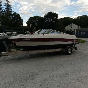 1993 Four Winns 19ft boat