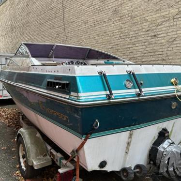 1989 Thompson 17ft boat