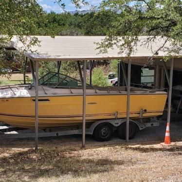 1973 Sea Ray svr 220 22ft boat