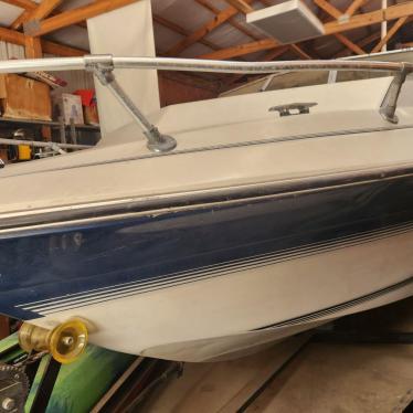 1986 Rinker 19ft boat