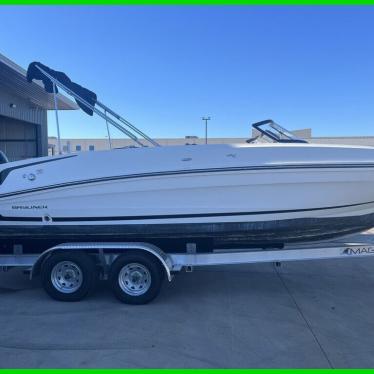 2021 Bayliner vr6 bowrider - outboard