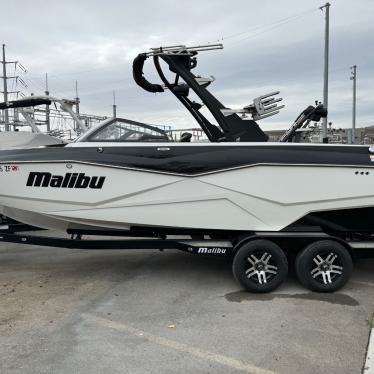 2023 Awesome malibu 25 lsv wakesetter