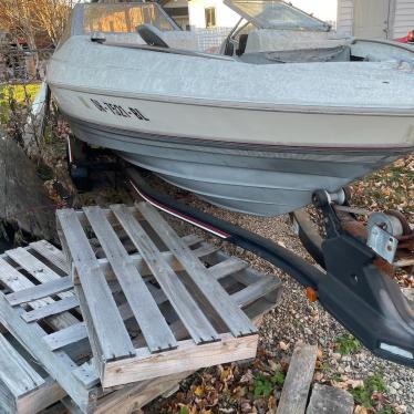 1990 Bayliner 17ft boat