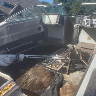 1985 Cobalt 21ft boat