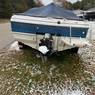 1987 Bayliner capri 18ft boat