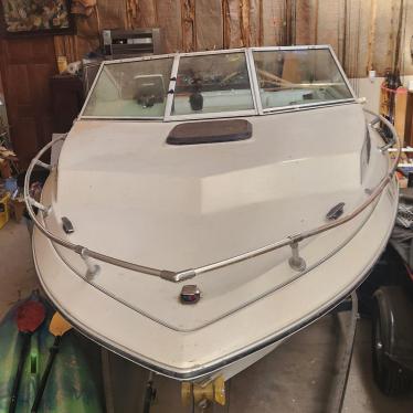 1986 Rinker 19ft boat