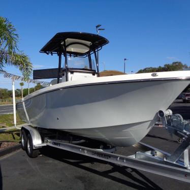 Defiance 210 Catalina - 200hp Yamaha! T-Top! Cushion Pkg! Livewell ...