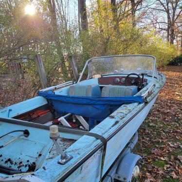 1968 Starcraft 15ft boat