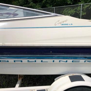 1995 Bayliner 20ft boat