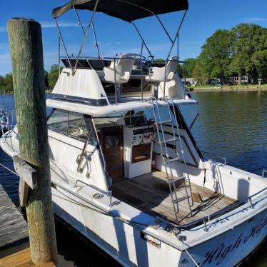 1976 Trojan 30ft boat