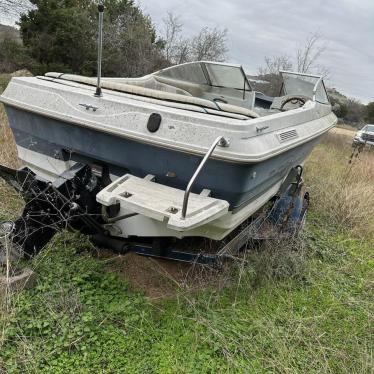 1995 Bayliner 20ft boat