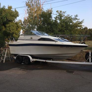 1985 Bayliner 22ft boat